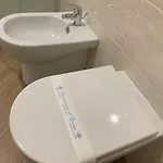 Domus Partigiani * روما